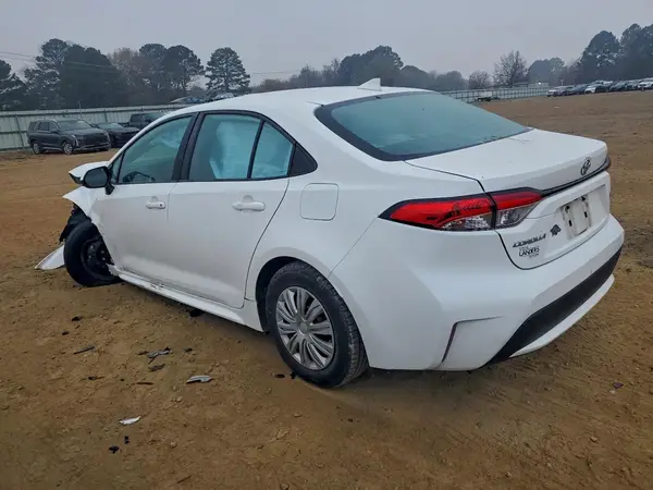 5YFDPMAE6MP202593 2021 TOYOTA COROLLA - Image 2