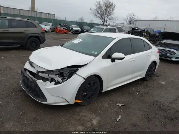 5YFDPMAE7MP149256 2021 TOYOTA COROLLA - Image 2