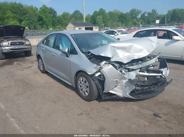 5YFDPMAE7NP351497 2022 TOYOTA COROLLA - Image 1