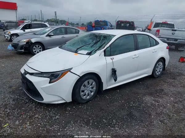 5YFDPMAE8MP269003 2021 TOYOTA COROLLA - Image 2