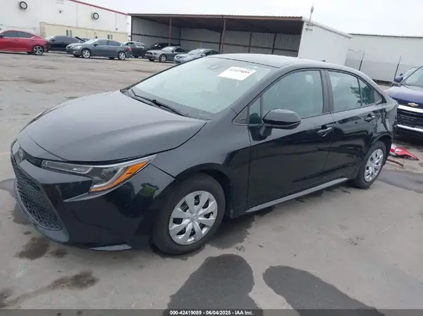 5YFDPMAE8NP328049 2022 TOYOTA COROLLA - Image 2