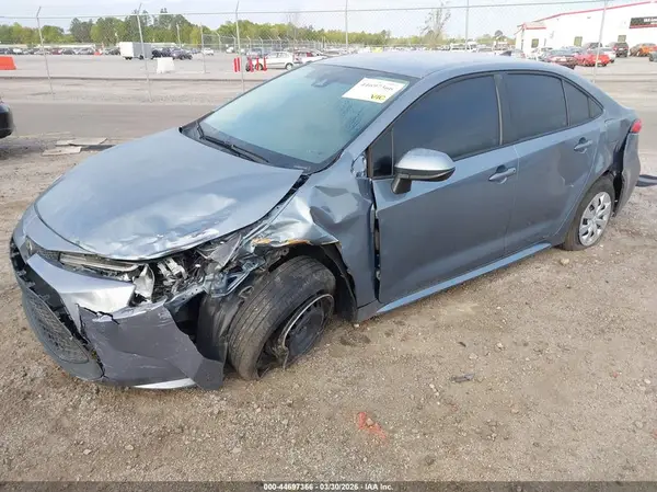 5YFDPMAEXNP327789 2022 TOYOTA COROLLA - Image 2
