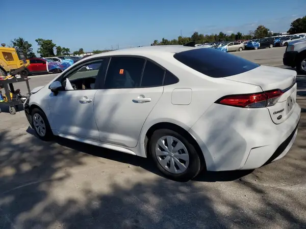 5YFDPMAEXNP333611 2022 TOYOTA COROLLA - Image 2