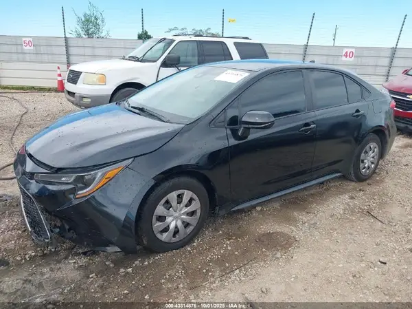 5YFDPRAE2LP071111 2020 TOYOTA COROLLA - Image 2