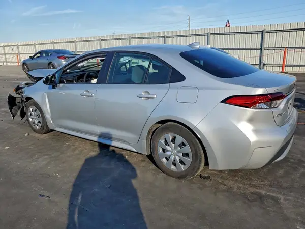 5YFDPRAE2LP122056 2020 TOYOTA COROLLA - Image 2