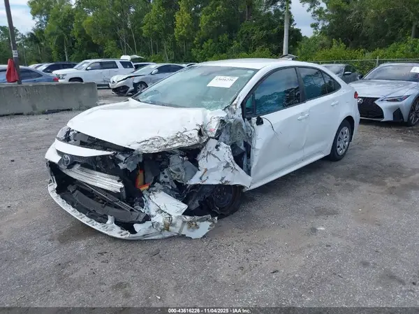 5YFDPRAE3LP043608 2020 TOYOTA COROLLA - Image 2
