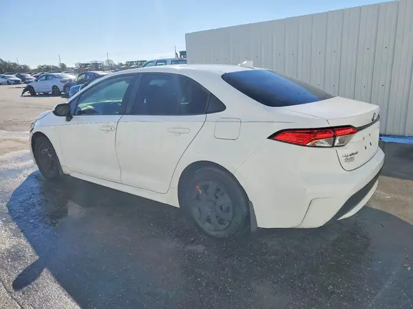 5YFDPRAE3LP065589 2020 TOYOTA COROLLA - Image 2
