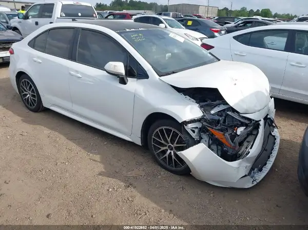 5YFDPRAE8LP096370 2020 TOYOTA COROLLA - Image 1
