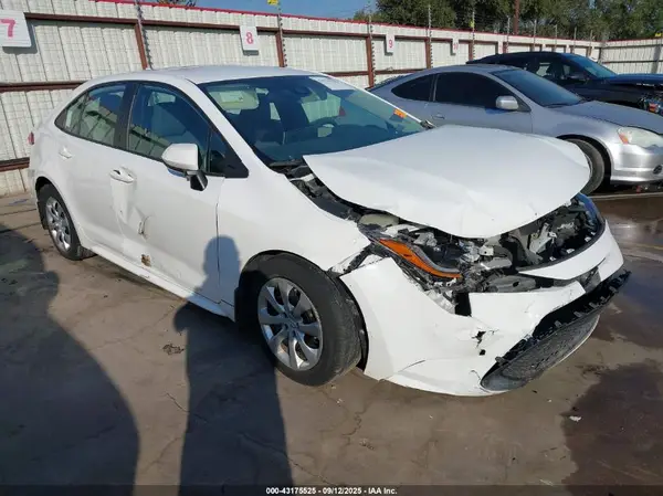 5YFEPMAE0MP149233 2021 TOYOTA COROLLA - Image 1