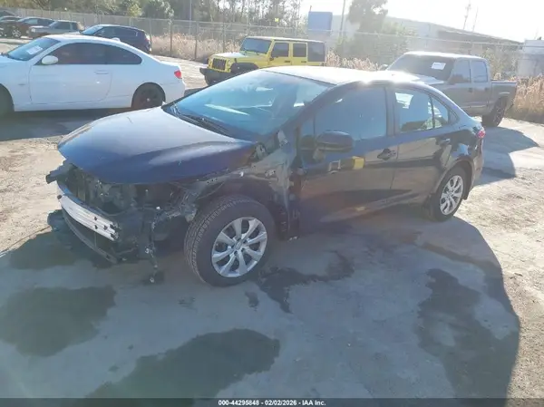 5YFEPMAE0MP163388 2021 TOYOTA COROLLA - Image 2