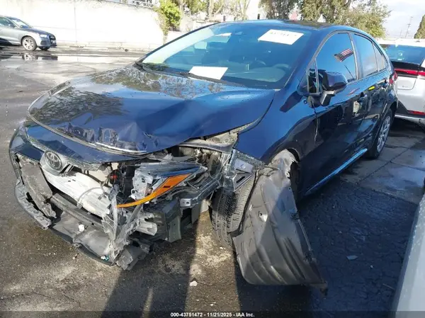 5YFEPMAE0MP163729 2021 TOYOTA COROLLA - Image 2