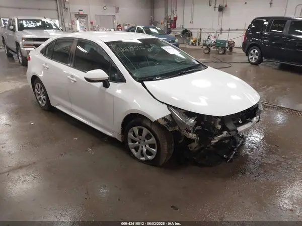 5YFEPMAE0MP165268 2021 TOYOTA COROLLA - Image 1