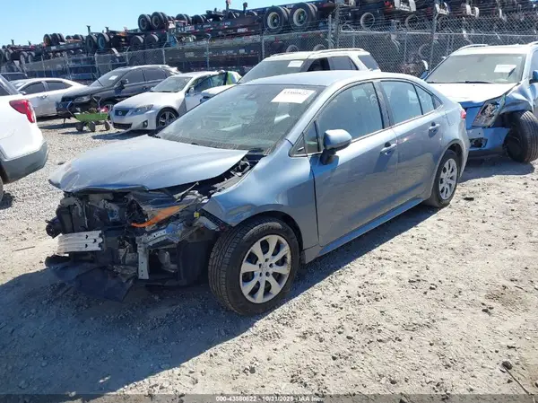 5YFEPMAE0MP168140 2021 TOYOTA COROLLA - Image 2