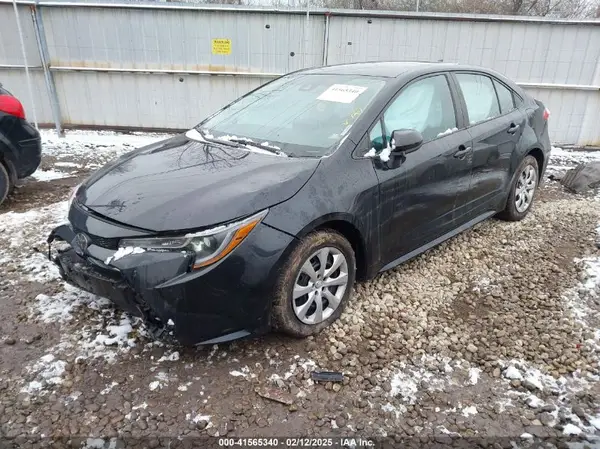 5YFEPMAE0MP168929 2021 TOYOTA COROLLA - Image 2