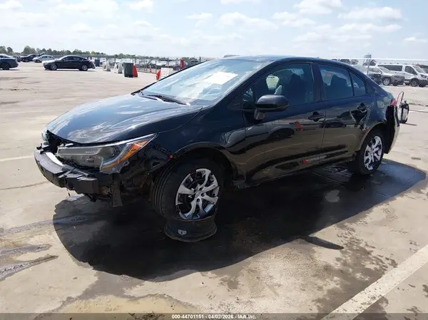 5YFEPMAE0MP177663 2021 TOYOTA COROLLA - Image 2