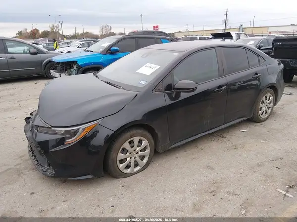 5YFEPMAE0MP179414 2021 TOYOTA COROLLA - Image 2