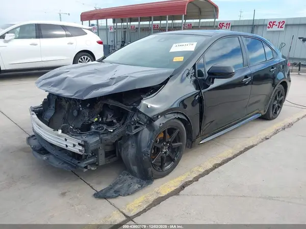 5YFEPMAE0MP179557 2021 TOYOTA COROLLA - Image 2