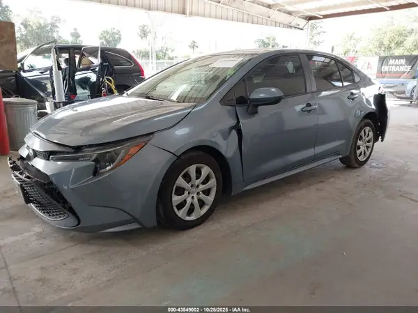 5YFEPMAE0MP181437 2021 TOYOTA COROLLA - Image 2