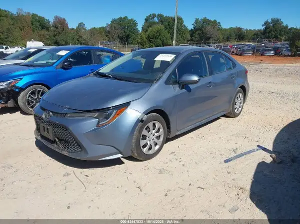 5YFEPMAE0MP182863 2021 TOYOTA COROLLA - Image 2