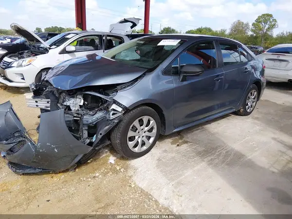 5YFEPMAE0MP188422 2021 TOYOTA COROLLA - Image 2