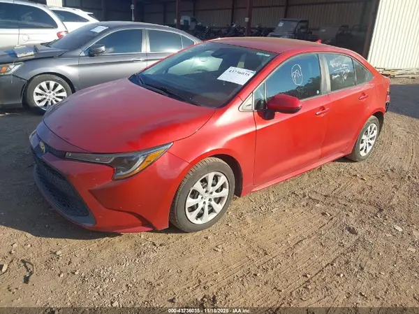5YFEPMAE0MP204456 2021 TOYOTA COROLLA - Image 2