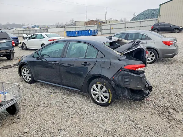 5YFEPMAE0MP207776 2021 TOYOTA COROLLA - Image 2