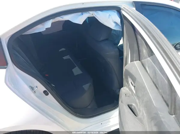 5YFEPMAE0MP208412 2021 TOYOTA COROLLA - Image 8