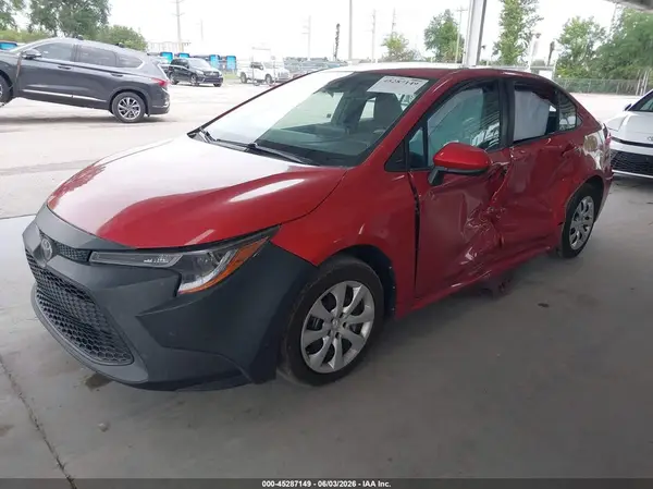 5YFEPMAE0MP215019 2021 TOYOTA COROLLA - Image 2