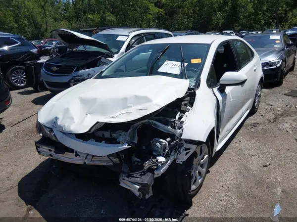 5YFEPMAE0MP223203 2021 TOYOTA COROLLA - Image 2