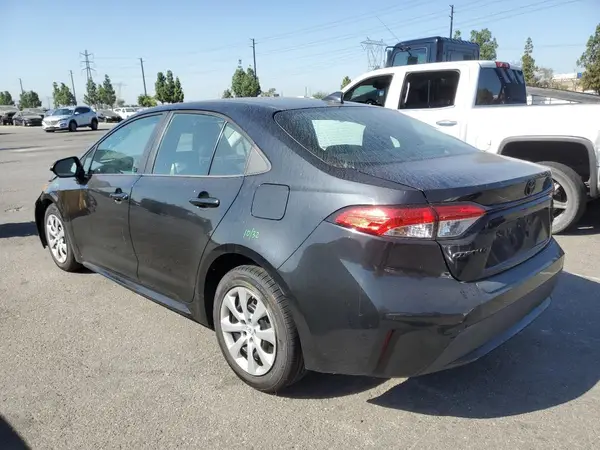 5YFEPMAE0MP226294 2021 TOYOTA COROLLA - Image 2