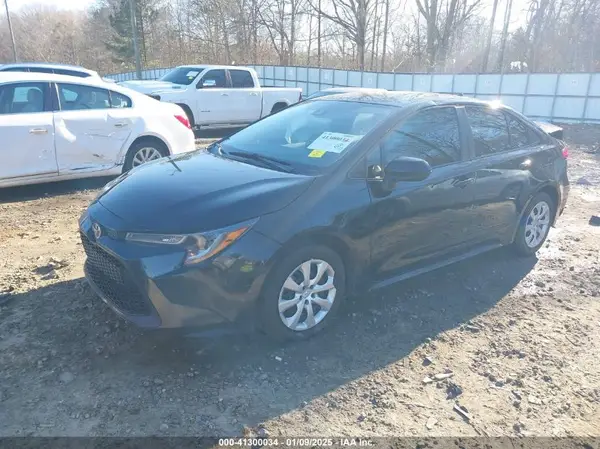 5YFEPMAE0MP228272 2021 TOYOTA COROLLA - Image 2