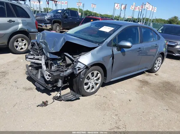 5YFEPMAE0MP228787 2021 TOYOTA COROLLA - Image 2