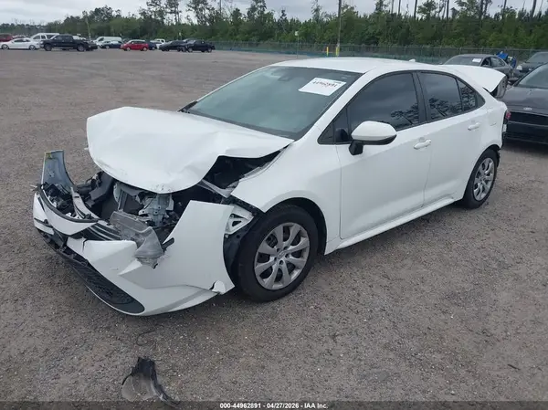 5YFEPMAE0MP234766 2021 TOYOTA COROLLA - Image 2