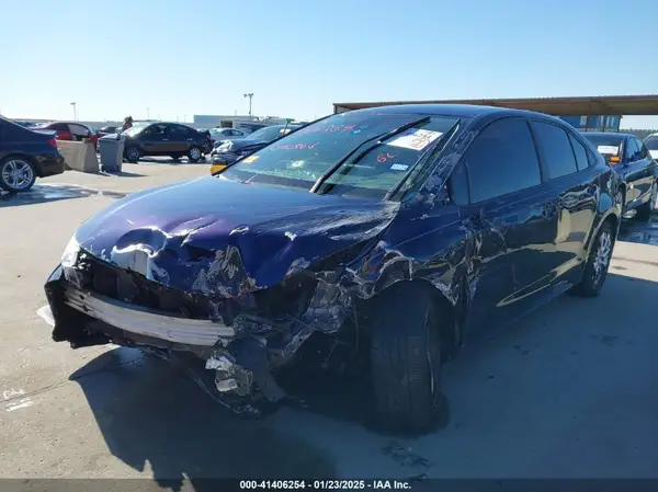 5YFEPMAE0MP236064 2021 TOYOTA COROLLA - Image 2