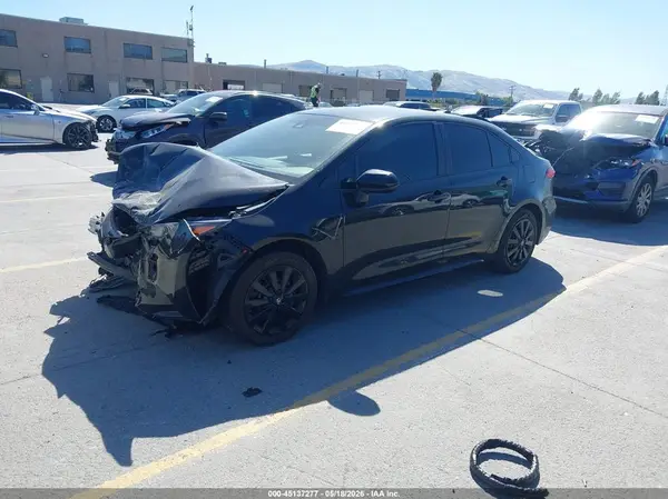 5YFEPMAE0MP242043 2021 TOYOTA COROLLA - Image 2