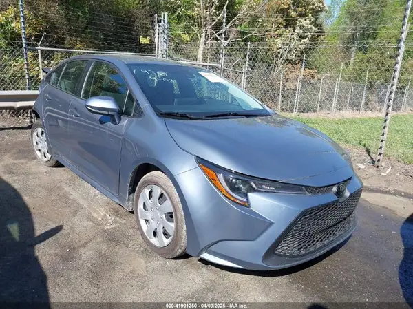 5YFEPMAE0MP245489 2021 TOYOTA COROLLA - Image 1