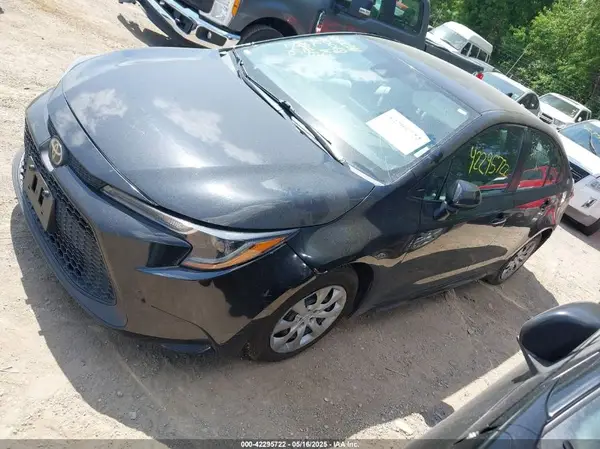 5YFEPMAE0MP246657 2021 TOYOTA COROLLA - Image 2