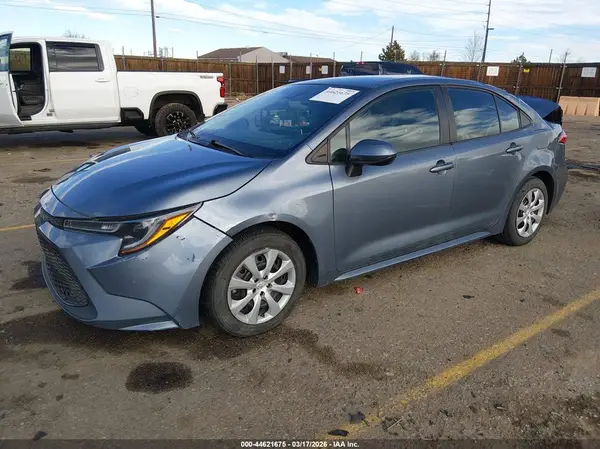 5YFEPMAE0MP246724 2021 TOYOTA COROLLA - Image 2
