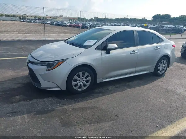 5YFEPMAE0MP251289 2021 TOYOTA COROLLA - Image 2