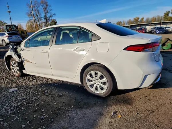 5YFEPMAE0MP254970 2021 TOYOTA COROLLA - Image 2