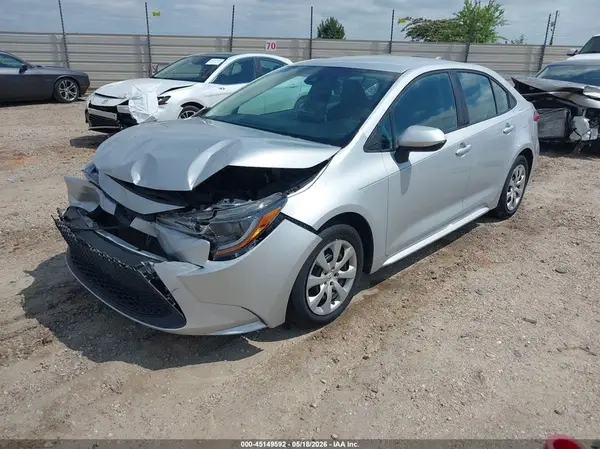 5YFEPMAE0MP256332 2021 TOYOTA COROLLA - Image 2