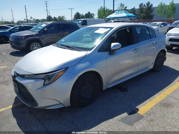 5YFEPMAE0MP262552 2021 TOYOTA COROLLA - Image 2