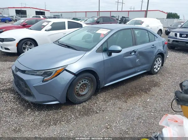 5YFEPMAE0MP264902 2021 TOYOTA COROLLA - Image 2