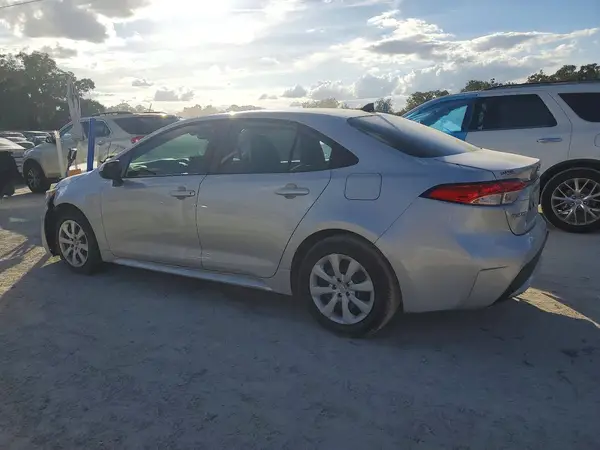 5YFEPMAE0MP269081 2021 TOYOTA COROLLA - Image 2