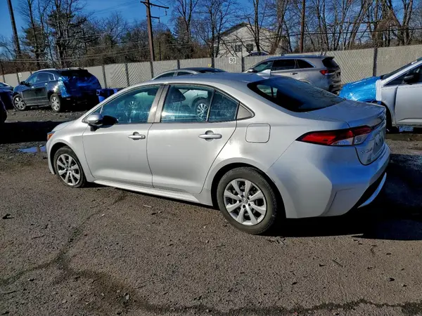 5YFEPMAE0NP283905 2022 TOYOTA COROLLA - Image 2