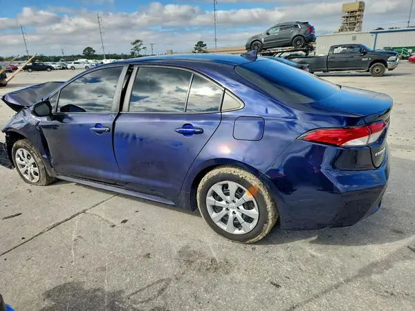 5YFEPMAE0NP284178 2022 TOYOTA COROLLA - Image 2