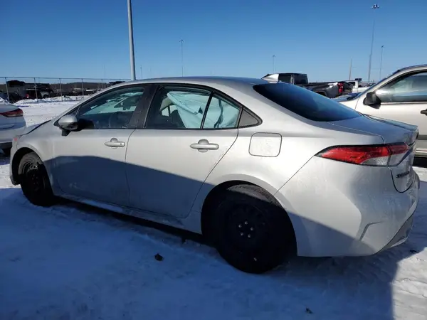 5YFEPMAE0NP288991 2022 TOYOTA COROLLA - Image 2