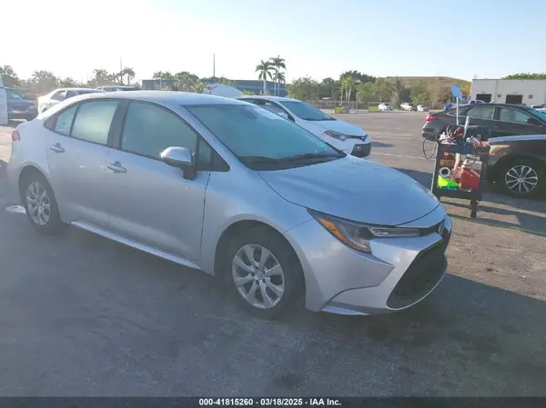 5YFEPMAE0NP295181 2022 TOYOTA COROLLA - Image 1