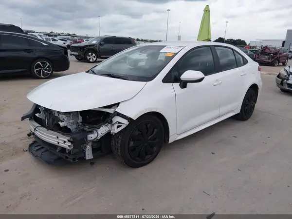 5YFEPMAE0NP295648 2022 TOYOTA COROLLA - Image 2