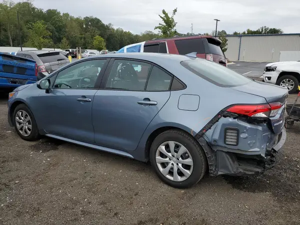 5YFEPMAE0NP302484 2022 TOYOTA COROLLA - Image 2